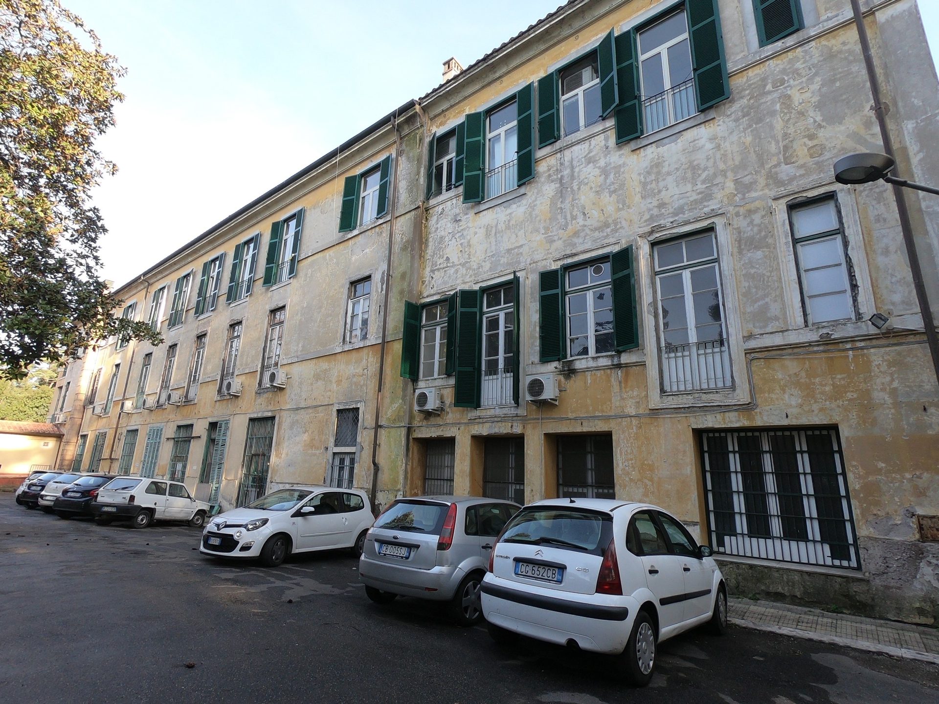 Zona tossicodipendenti croce rossa.jpg